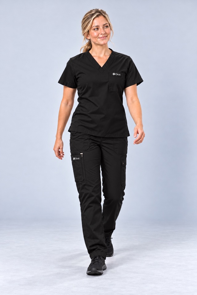 Women's Oxus Scrub Top in Black